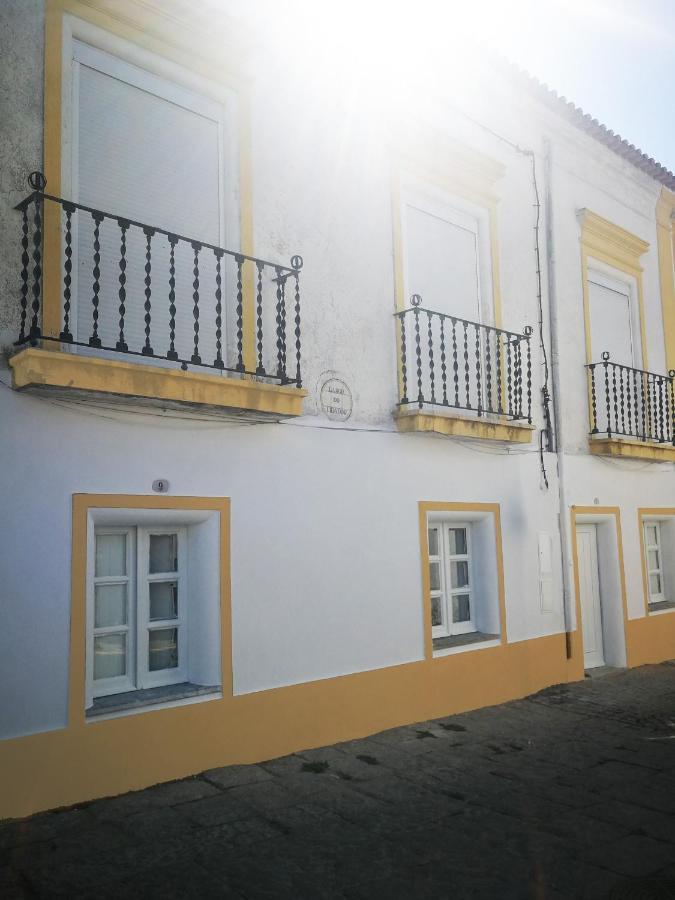 Aljana Guest House Бежа Экстерьер фото